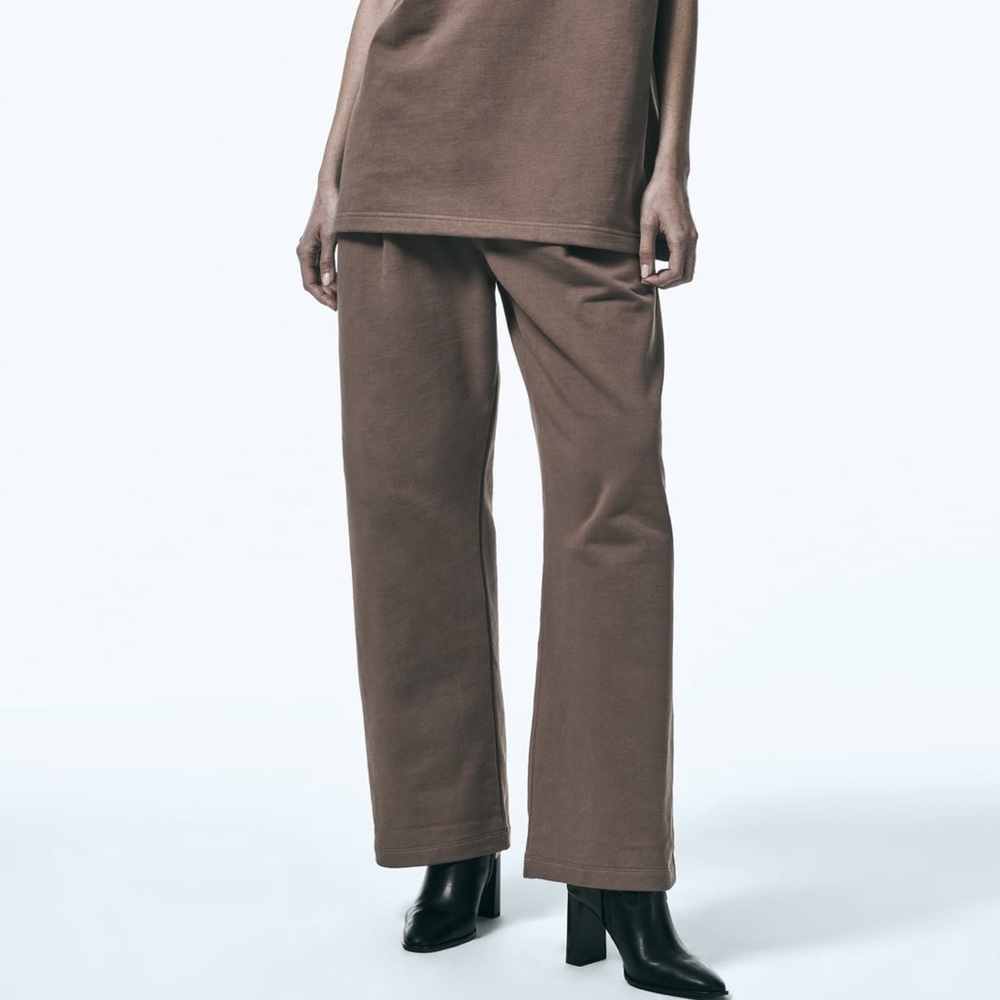 ZARA cotton pants with darts - size xs - NWT